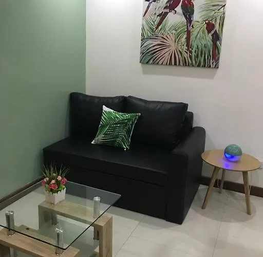 Loft Style Unit In Makati With Netflix Wifi Manila