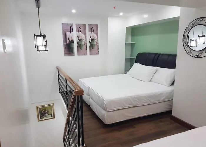 Loft Style Unit In Makati With Netflix Wifi Apartment Manila